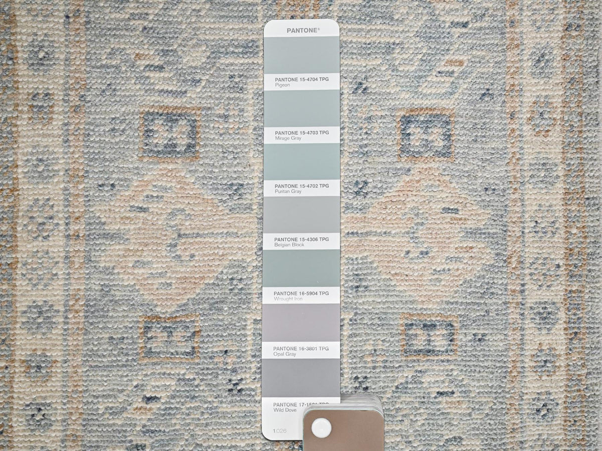 Oushak hand-knotted wool rug in Gray & Ivory, 1'9" x 2'10" — SKU O02732 (view 4)