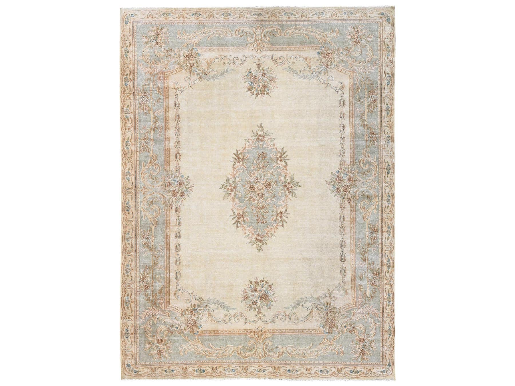 Kerman Vintage hand-knotted wool rug in Ivory & Light Green, 8'9" x 11'8" — SKU O02738