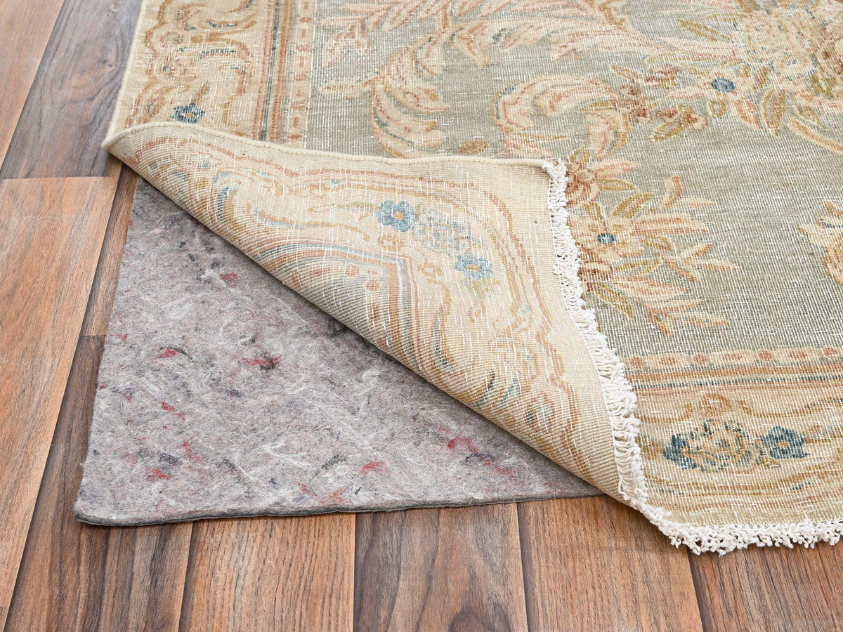 Kerman Vintage hand-knotted wool rug in Ivory & Light Green, 8'9" x 11'8" — SKU O02738 (view 5)