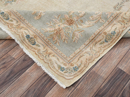 Kerman Vintage hand-knotted wool rug in Ivory & Light Green, 8'9" x 11'8" — SKU O02738 (view 7)