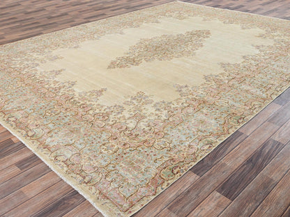Kerman Vintage hand-knotted wool rug in Ivory & Sea Green, 8'9" x 12'1" — SKU O02739 (view 3)