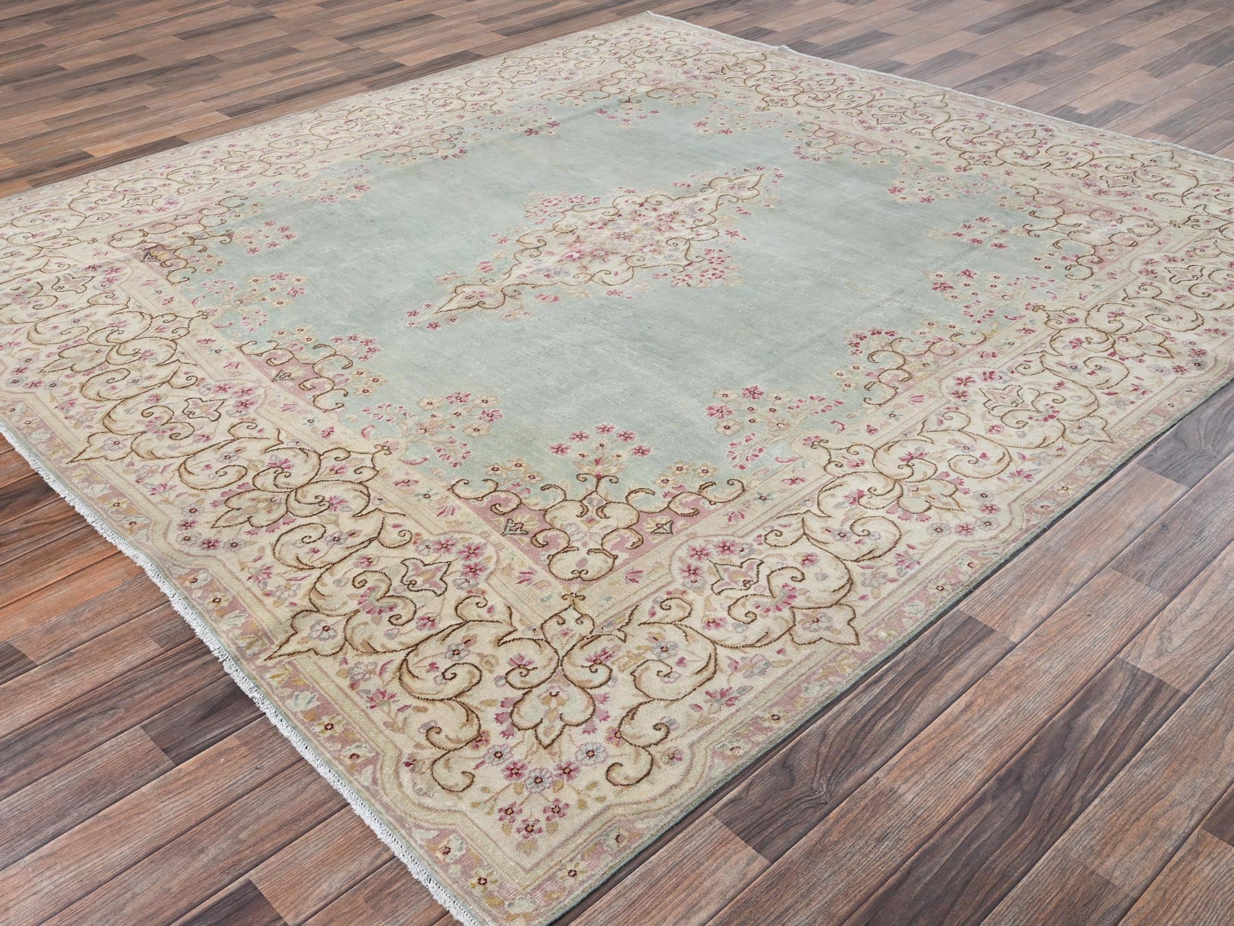 Kerman Vintage hand-knotted wool rug in Green & Ivory, 7'10" x 8'4" — SKU O02750 (view 3)