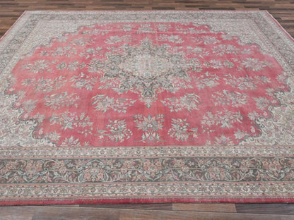 Tabriz Vintage hand-knotted wool rug in Pink & Brown, 9'11" x 12'7" — SKU O02752 (view 4)