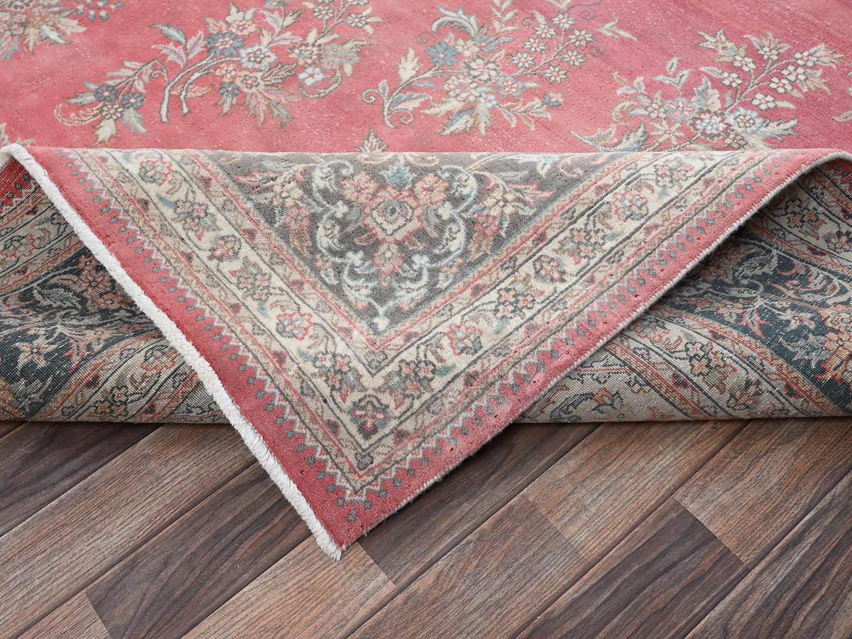 Tabriz Vintage hand-knotted wool rug in Pink & Brown, 9'11" x 12'7" — SKU O02752 (view 7)