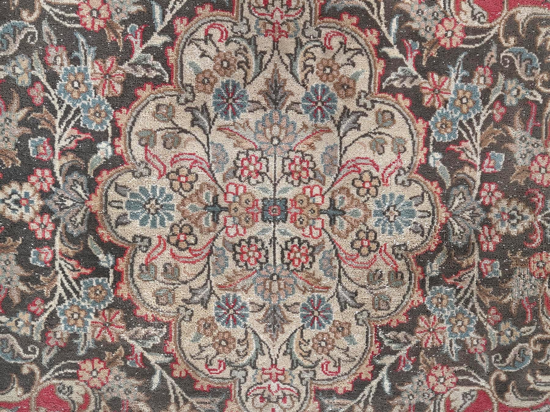 Tabriz Vintage hand-knotted wool rug in Pink & Brown, 9'11" x 12'7" — SKU O02752 (view 9)