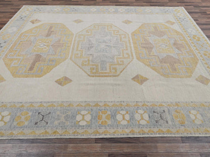 Kazak Kazak hand-knotted wool rug in Ivory & Light Blue, 11'3" x 14'6" — SKU O02759 (view 4)