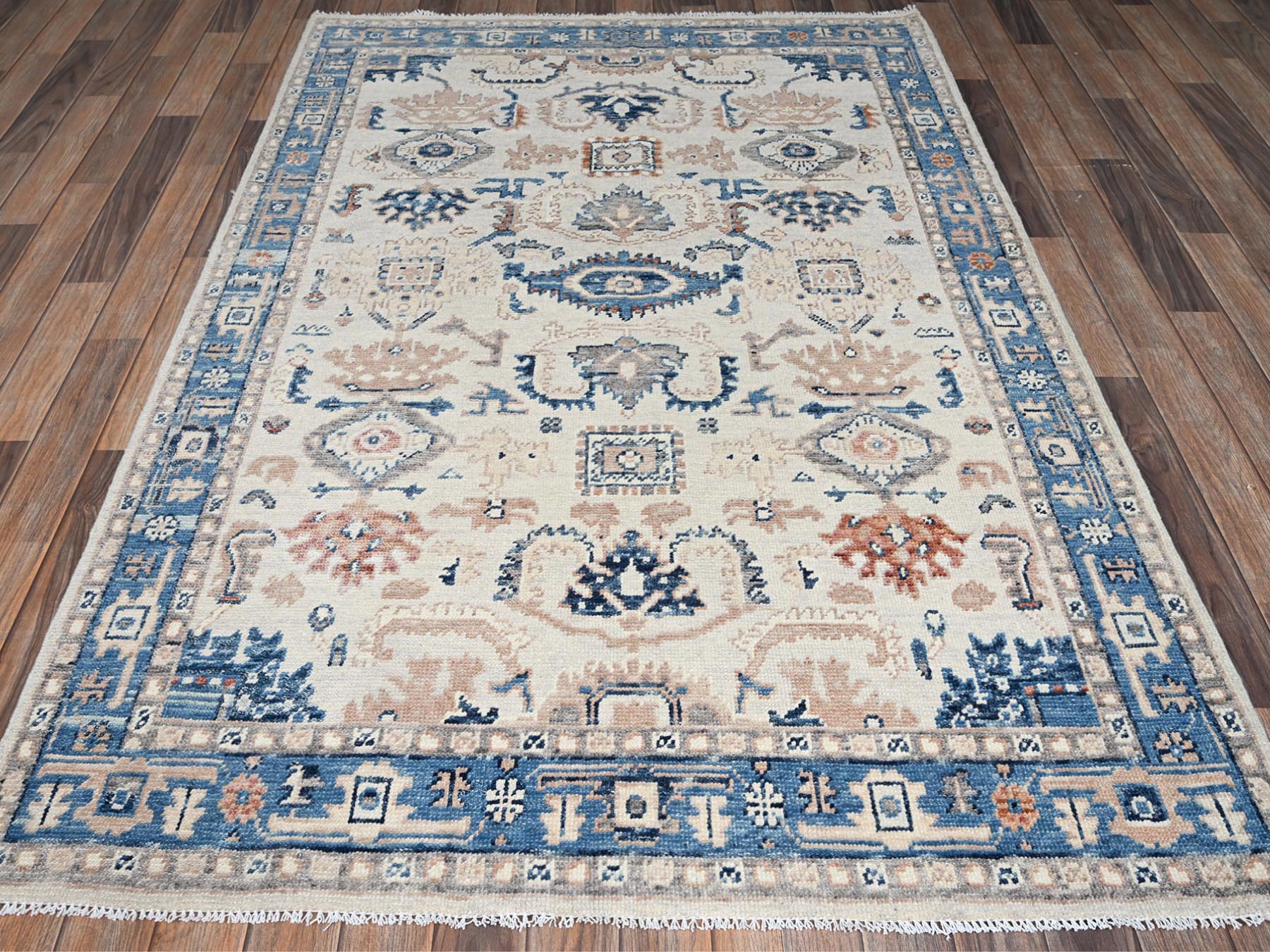 Ivory 4'10" x 7'1" Tribal & Geometric Hand knotted Wool Rug - Sku: O02801