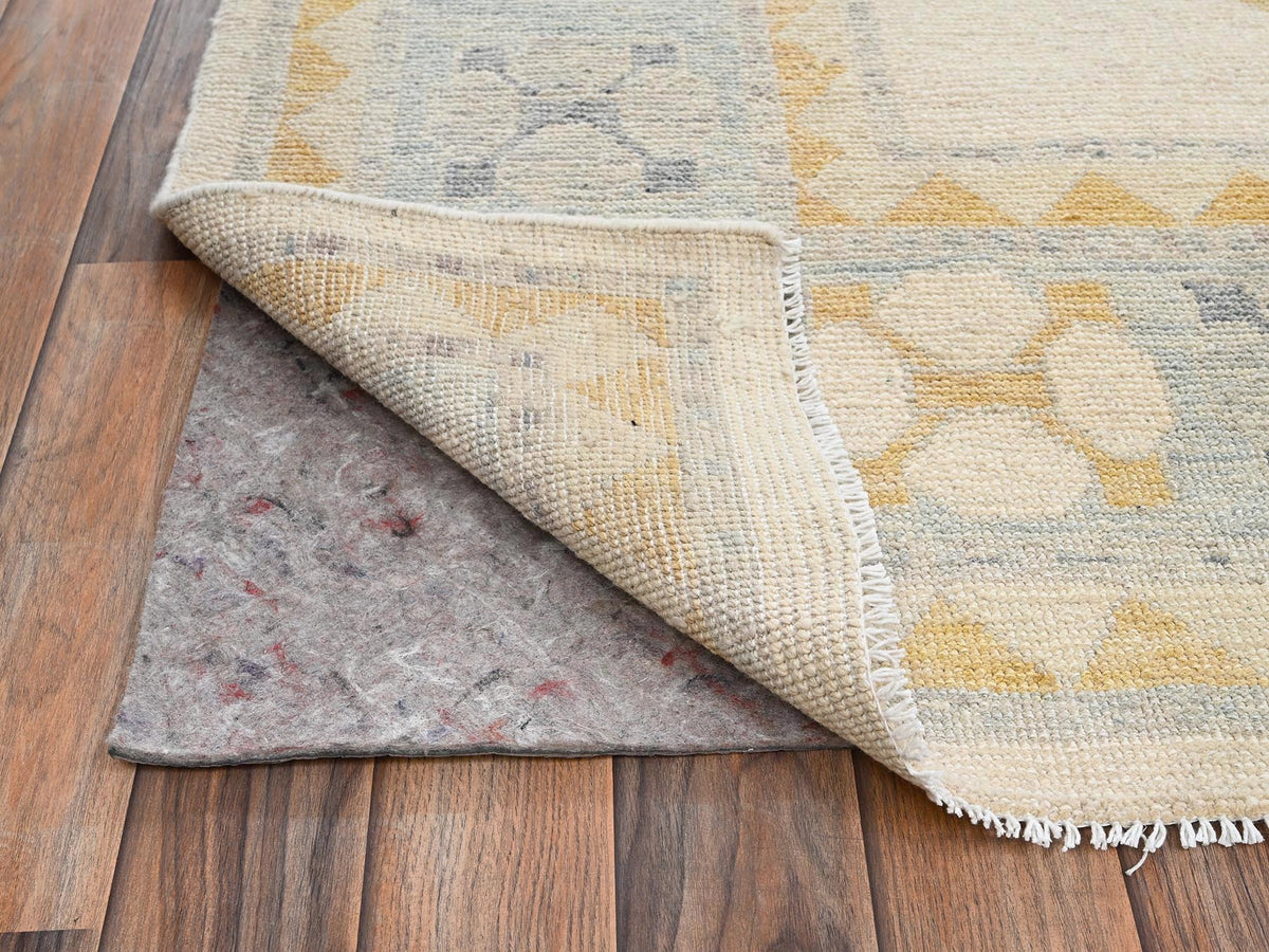 Oushak hand-knotted wool rug in Ivory & Light Blue, 9'7" x 13'11" — SKU O02806 (view 5)