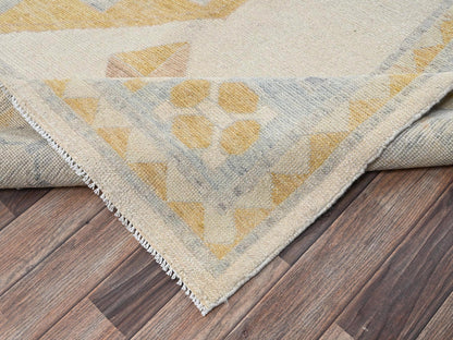 Oushak hand-knotted wool rug in Ivory & Light Blue, 9'7" x 13'11" — SKU O02806 (view 7)