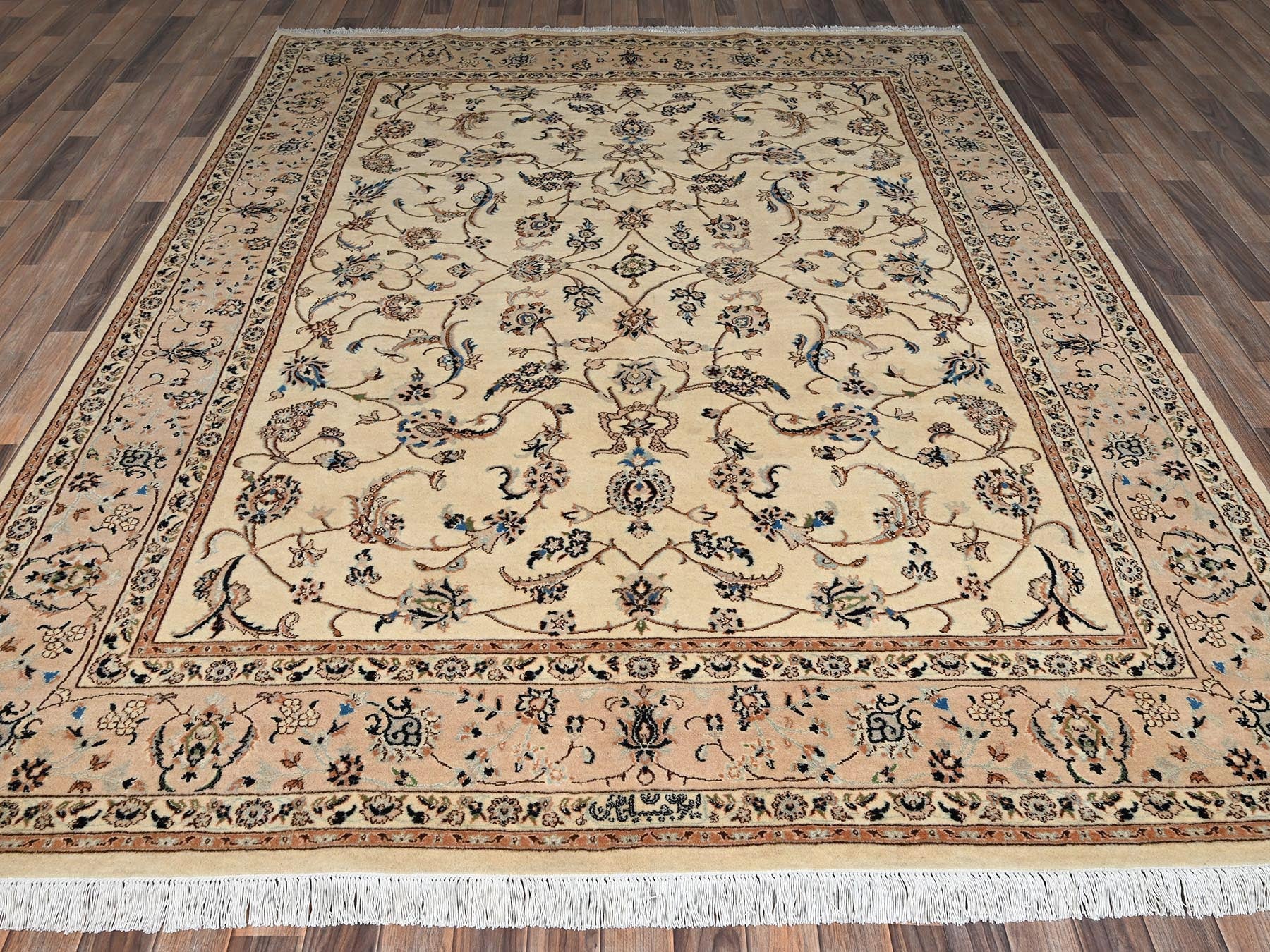 Ivory 8'0" x 10'1" Fine Oriental Hand knotted Wool/Silk Rug - Sku: O02808