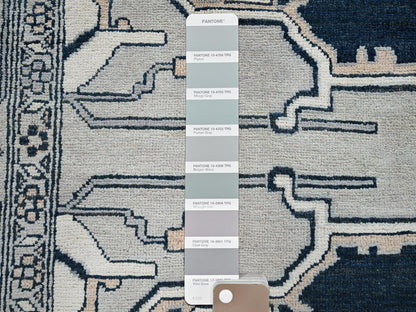 Heriz Heriz hand-knotted wool rug in Gray, 8' x 9'9" — SKU O0321 (view 7)