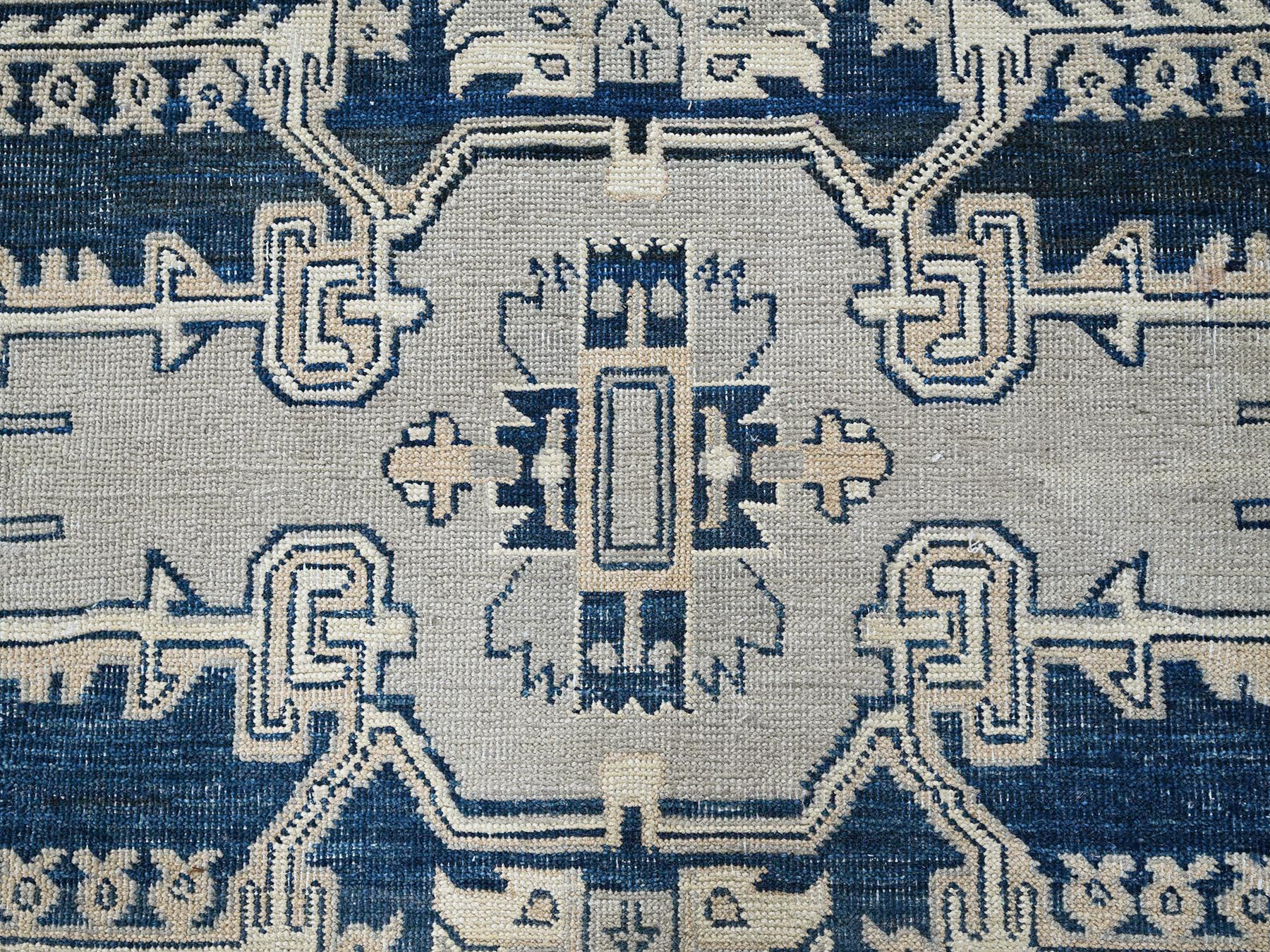 Heriz Heriz hand-knotted wool rug in Gray, 6' x 8'11" — SKU O0324 (view 9)