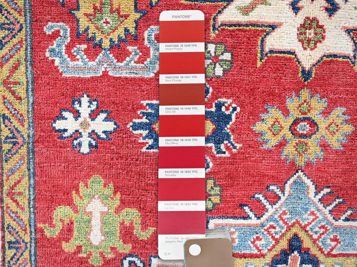 Kazak Kazak hand-knotted wool rug in Red & Ivory, 4'10" x 6'11" — SKU O0333 (view 4)