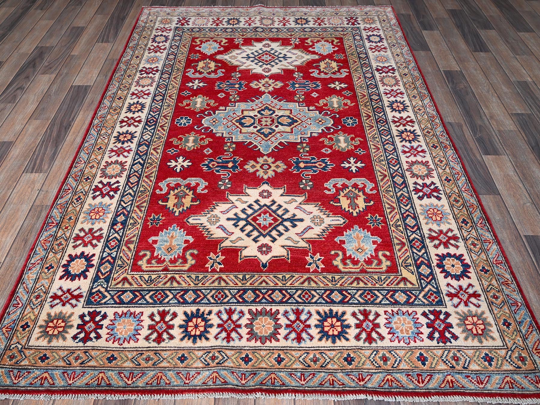 Kazak Kazak hand-knotted wool rug in Red & Ivory, 4'9" x 7'1" — SKU O0335 (view 2)