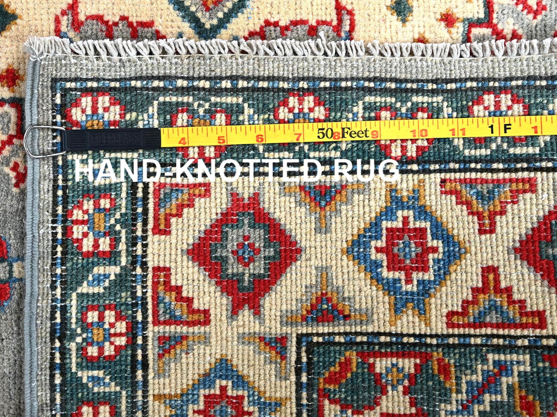 Kazak Kazak hand-knotted wool rug in Gray & Ivory, 5'1" x 6'11" — SKU O0337 (view 7)