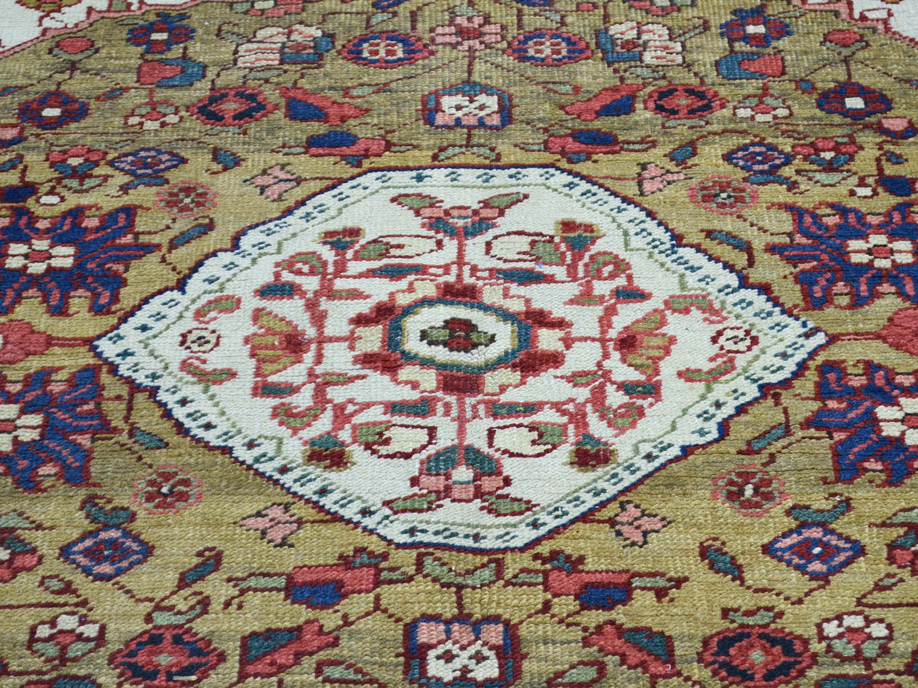 Heriz Antique hand-knotted wool rug in Green & Black, 4'6" x 6'4" — SKU O034451 (view 4)