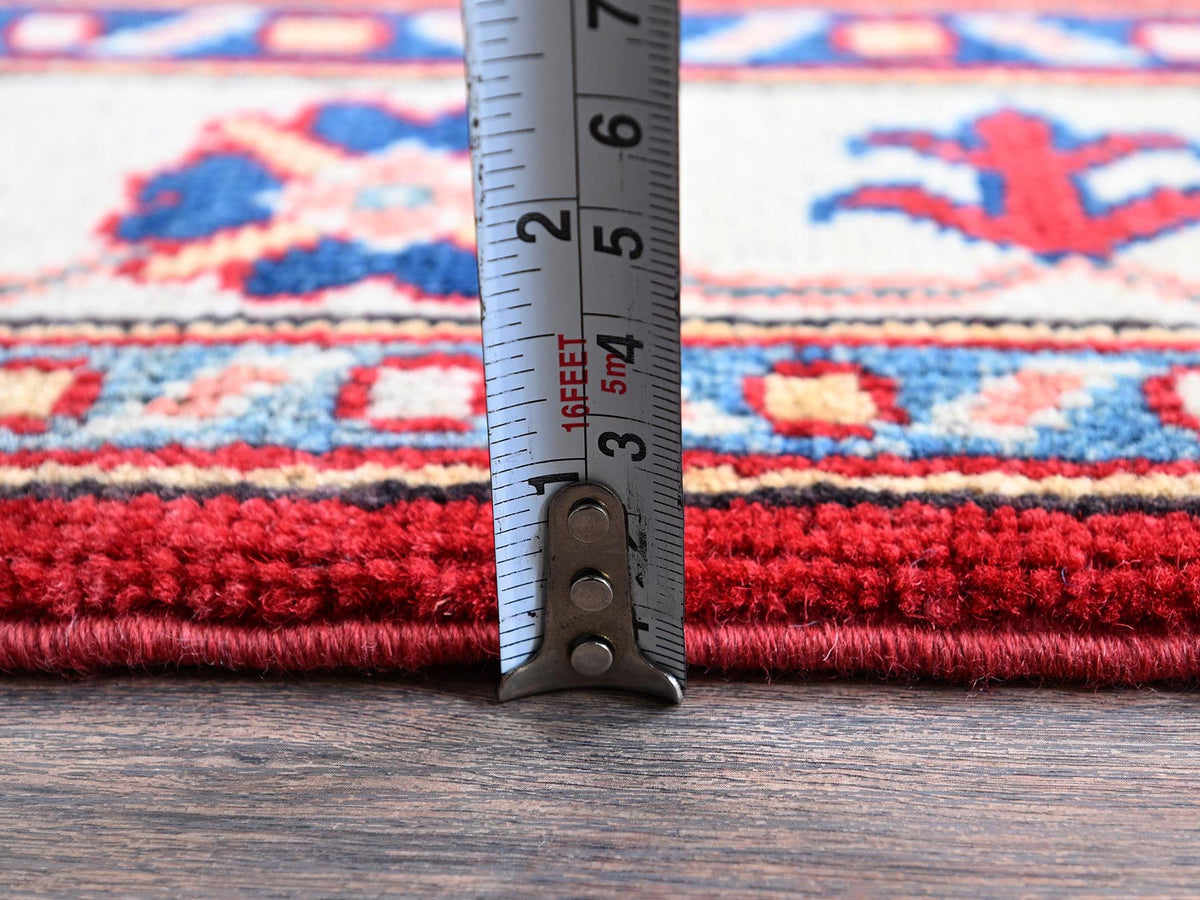 Kazak Kazak hand-knotted wool rug in Red & Ivory, 3'5" x 5' — SKU O0346 (view 6)