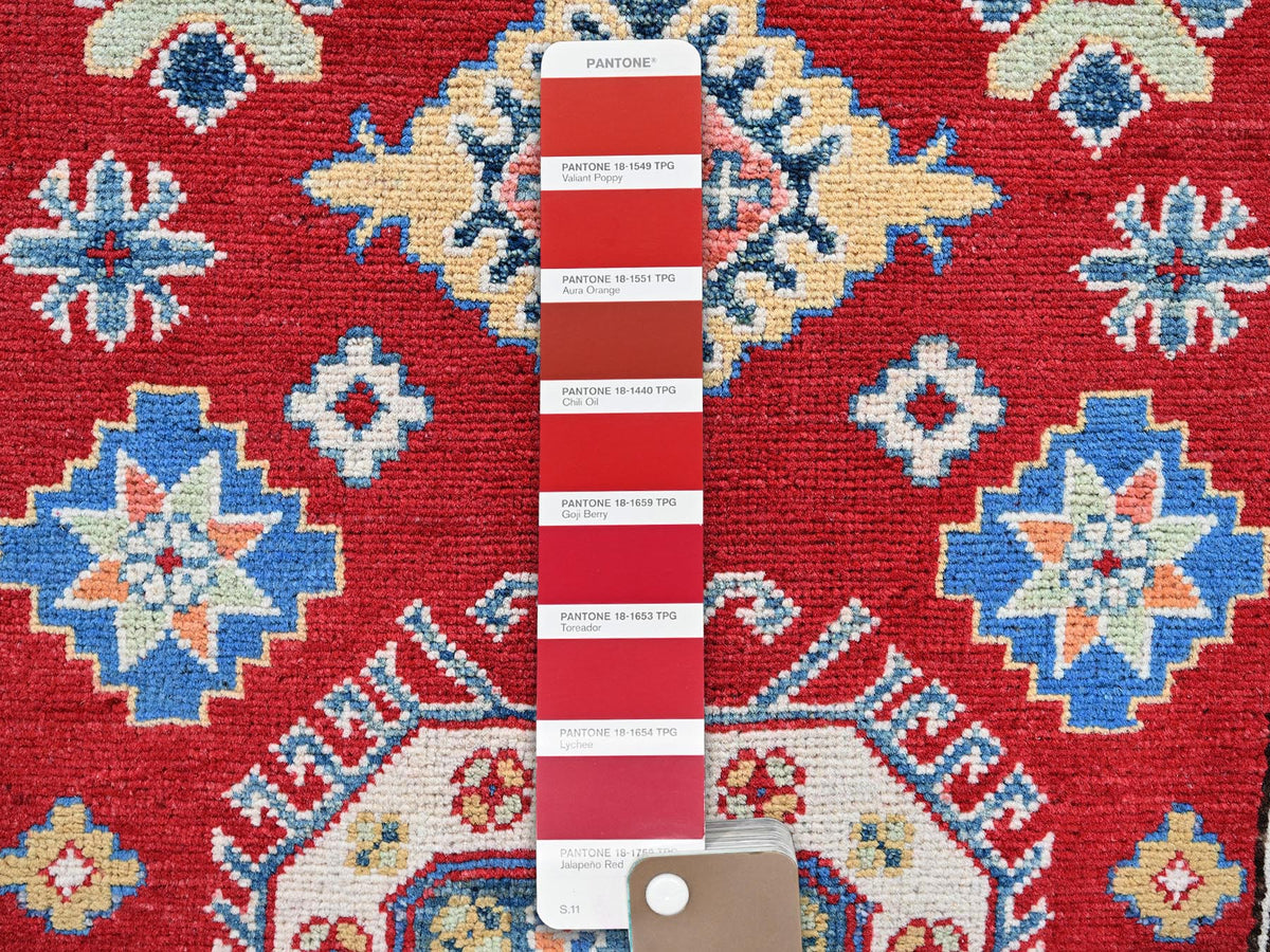 Kazak Kazak hand-knotted wool rug in Red & Ivory, 3'3" x 4'10" — SKU O0349 (view 4)