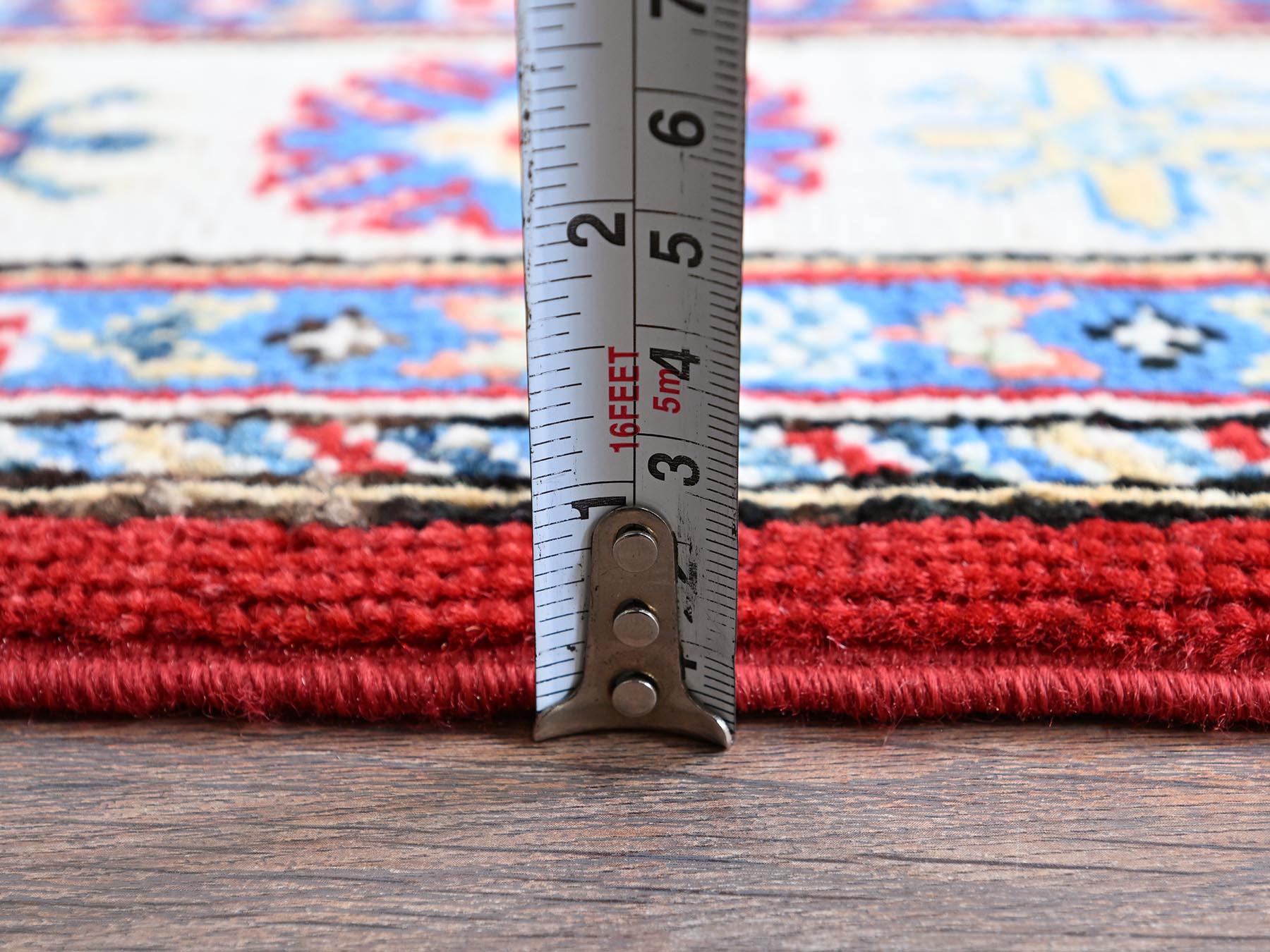Kazak Kazak hand-knotted wool rug in Red & Ivory, 3'3" x 4'10" — SKU O0349 (view 6)