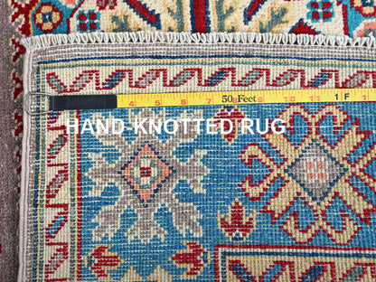 Grey 3'11" x 5'9" Tribal Hand knotted Wool Rug - Sku: O0360