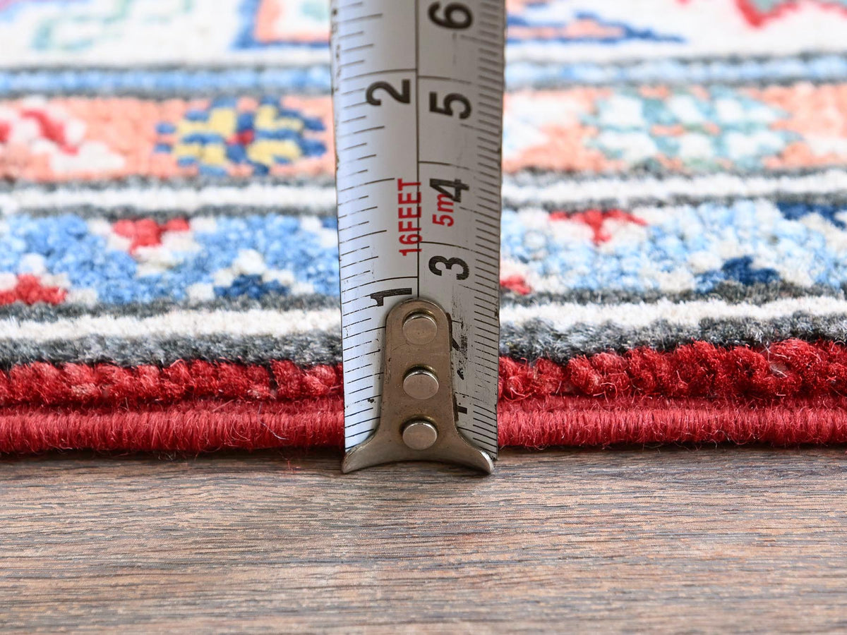 Kazak Kazak hand-knotted wool rug in Red & Ivory, 4' x 6' — SKU O0426 (view 6)