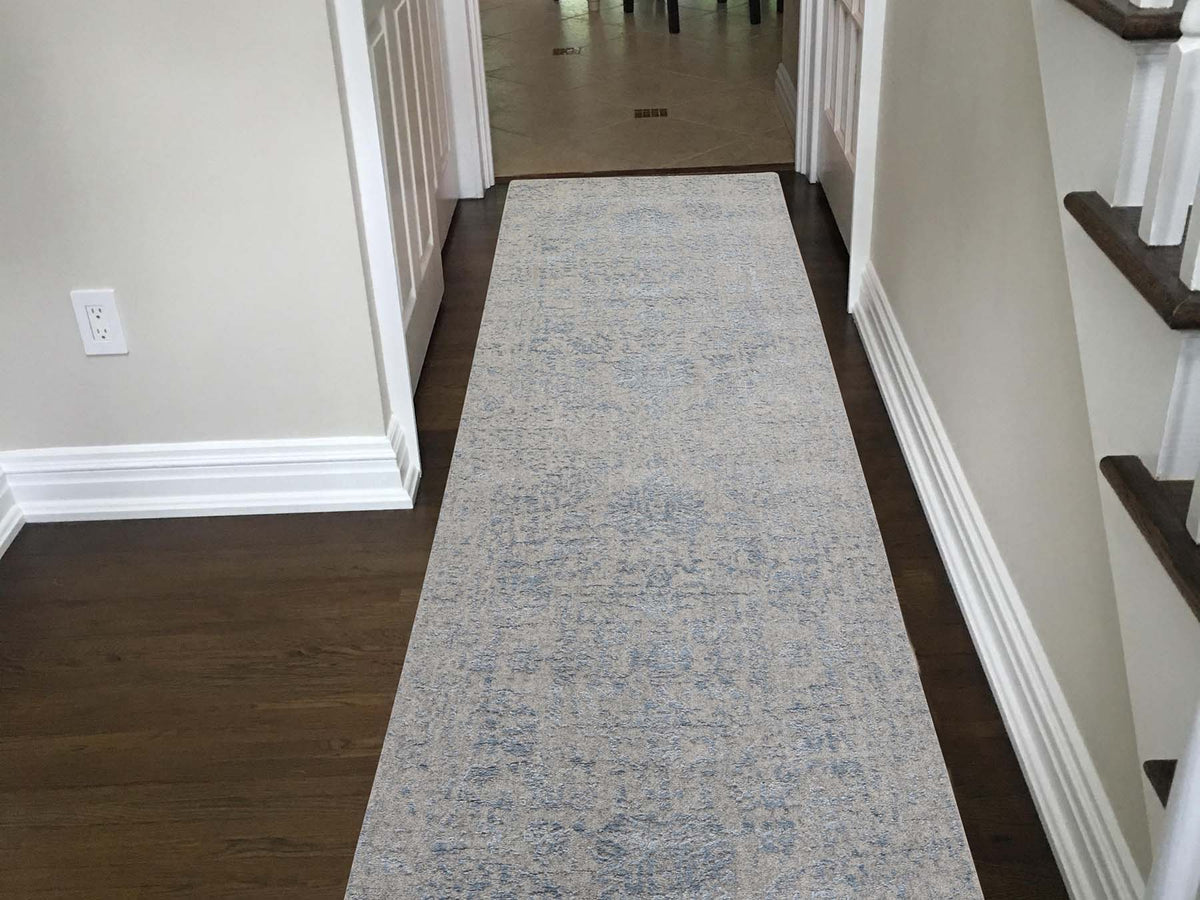 Heriz Transitional hand-knotted wool/silk runner in Gray, 2'5" x 9'10" — SKU O045569 (view 2)