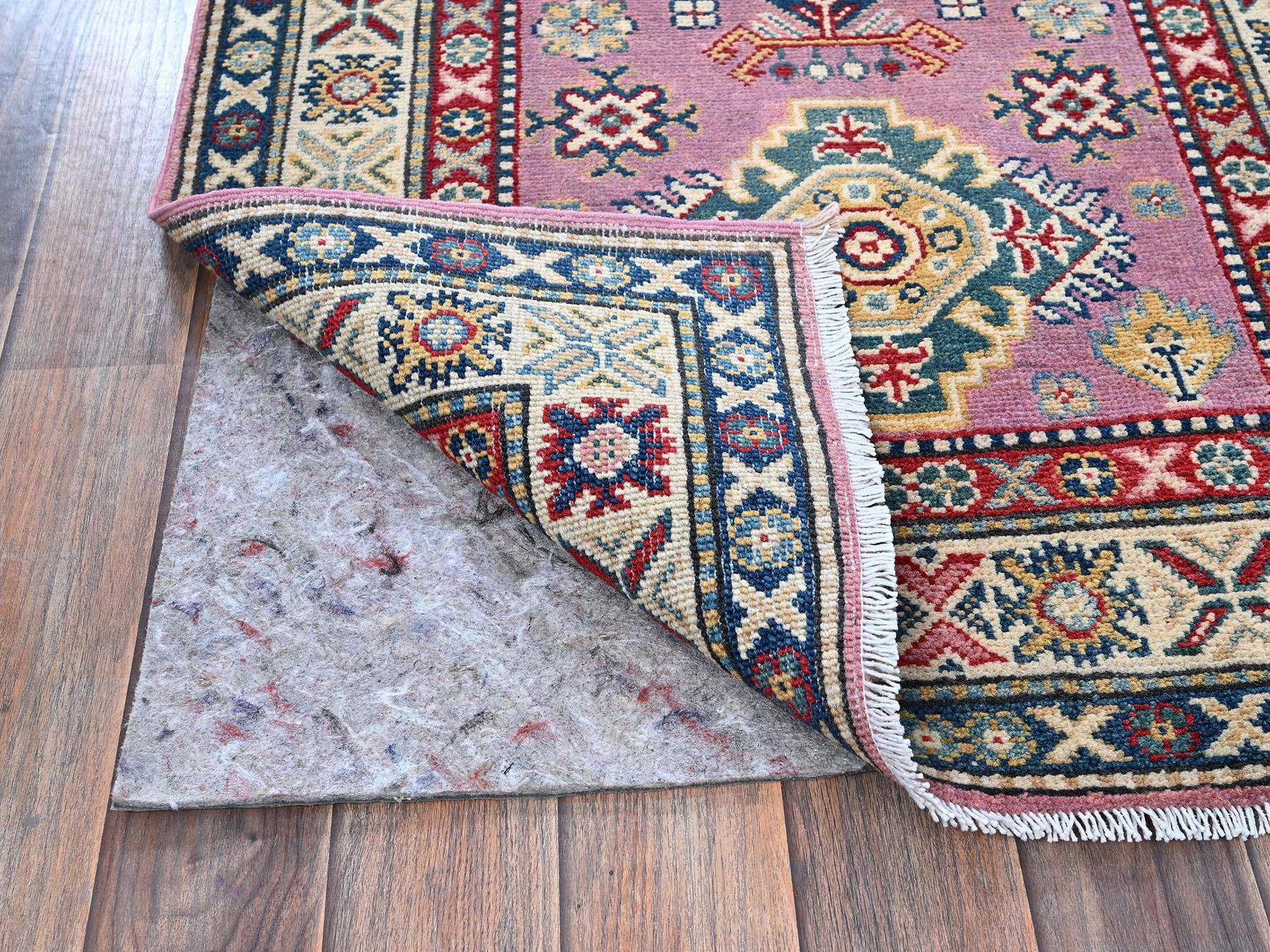 Kazak Kazak hand-knotted wool runner in Pink & Ivory, 2'7" x 10'1" — SKU O0455 (view 3)