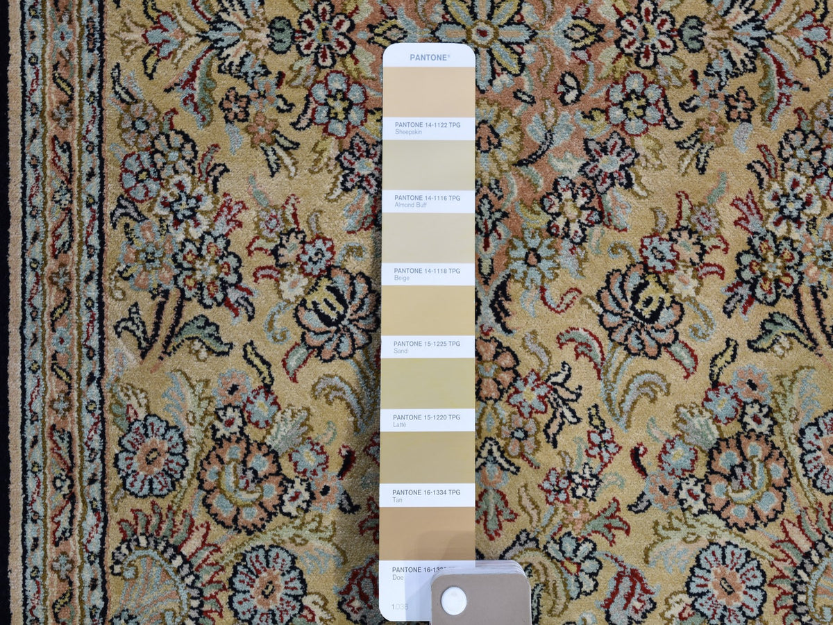 Silk hand-knotted silk rug in Beige, 12' x 17'4" — SKU O046912 (view 8)