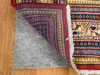 Red 6'7" x 10'2" Persian Hand knotted Wool Rug - Sku: O047424