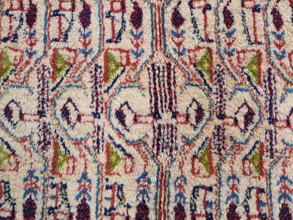 Red 6'7" x 10'2" Persian Hand knotted Wool Rug - Sku: O047424