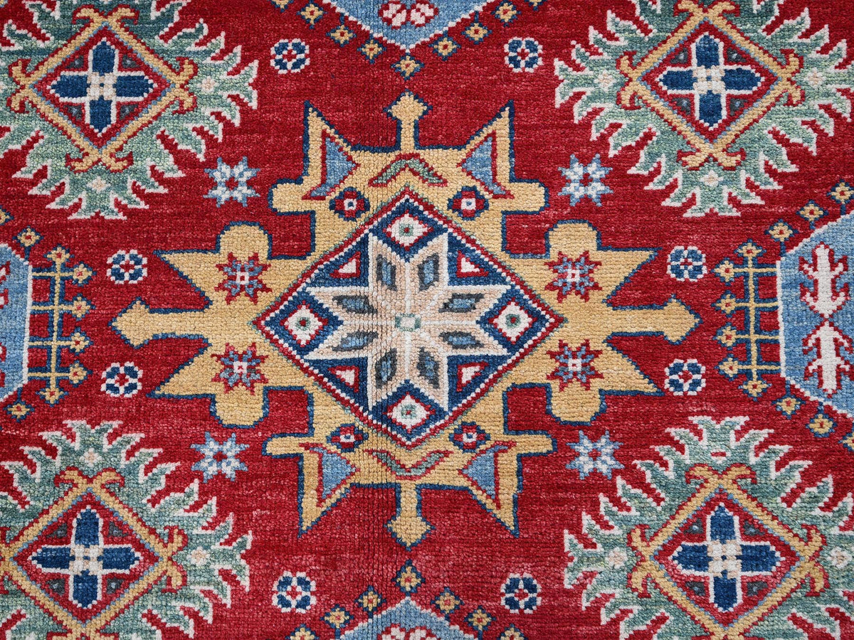Kazak Kazak hand-knotted wool rug in Red & Ivory, 8'2" x 9'8" — SKU O0522 (view 8)