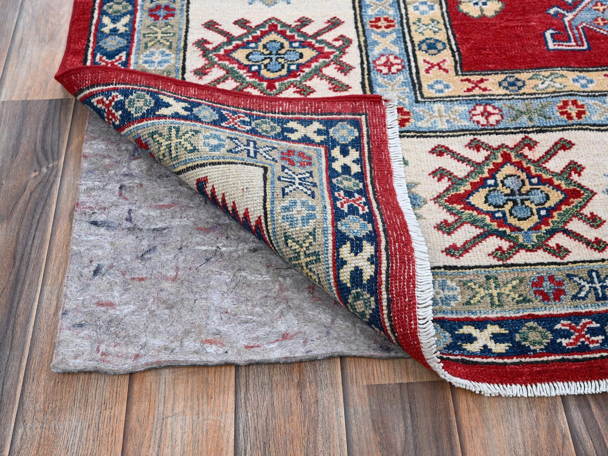 Kazak Kazak hand-knotted wool rug in Red & Ivory, 8'2" x 9'9" — SKU O0523 (view 4)