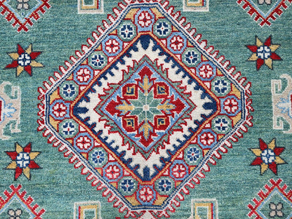 Kazak Kazak hand-knotted wool rug in Green & Ivory, 7'11" x 9'7" — SKU O0524 (view 8)