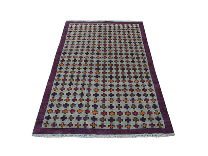 Grey 4'0" x 5'8" Tribal & Geometric Hand knotted Wool Rug - Sku: O053156