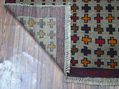 Grey 4'0" x 5'8" Tribal & Geometric Hand knotted Wool Rug - Sku: O053156