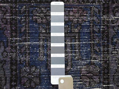 Grey 6'9" x 9'3" Vintage Hand knotted Wool Rug - Sku: O054032
