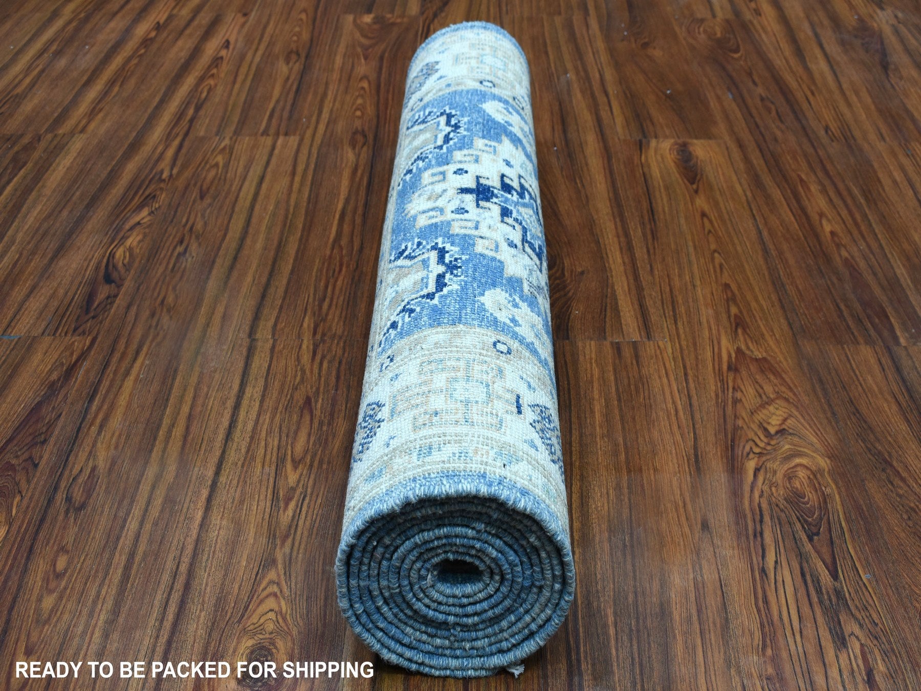 Kazak Kazak hand-knotted wool runner in Blue & Ivory, 2'8" x 9'6" — SKU O054622 (view 4)