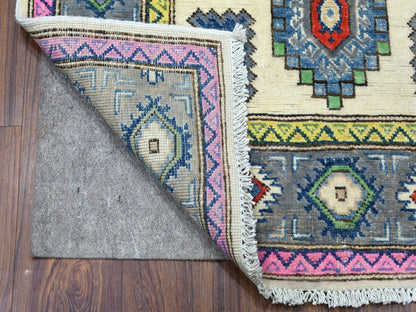 Ivory 3'1" x 4'9" Kazak Hand knotted Wool Rug - Sku: O055410