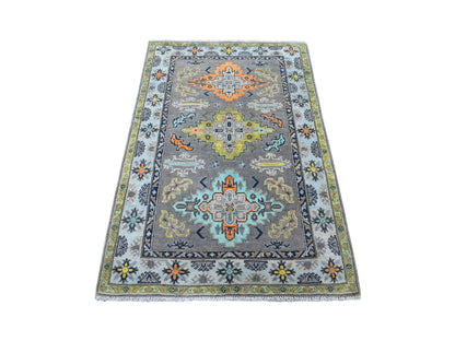 Grey 3'3" x 5'0" Tribal Hand knotted Wool Rug - Sku: O055555