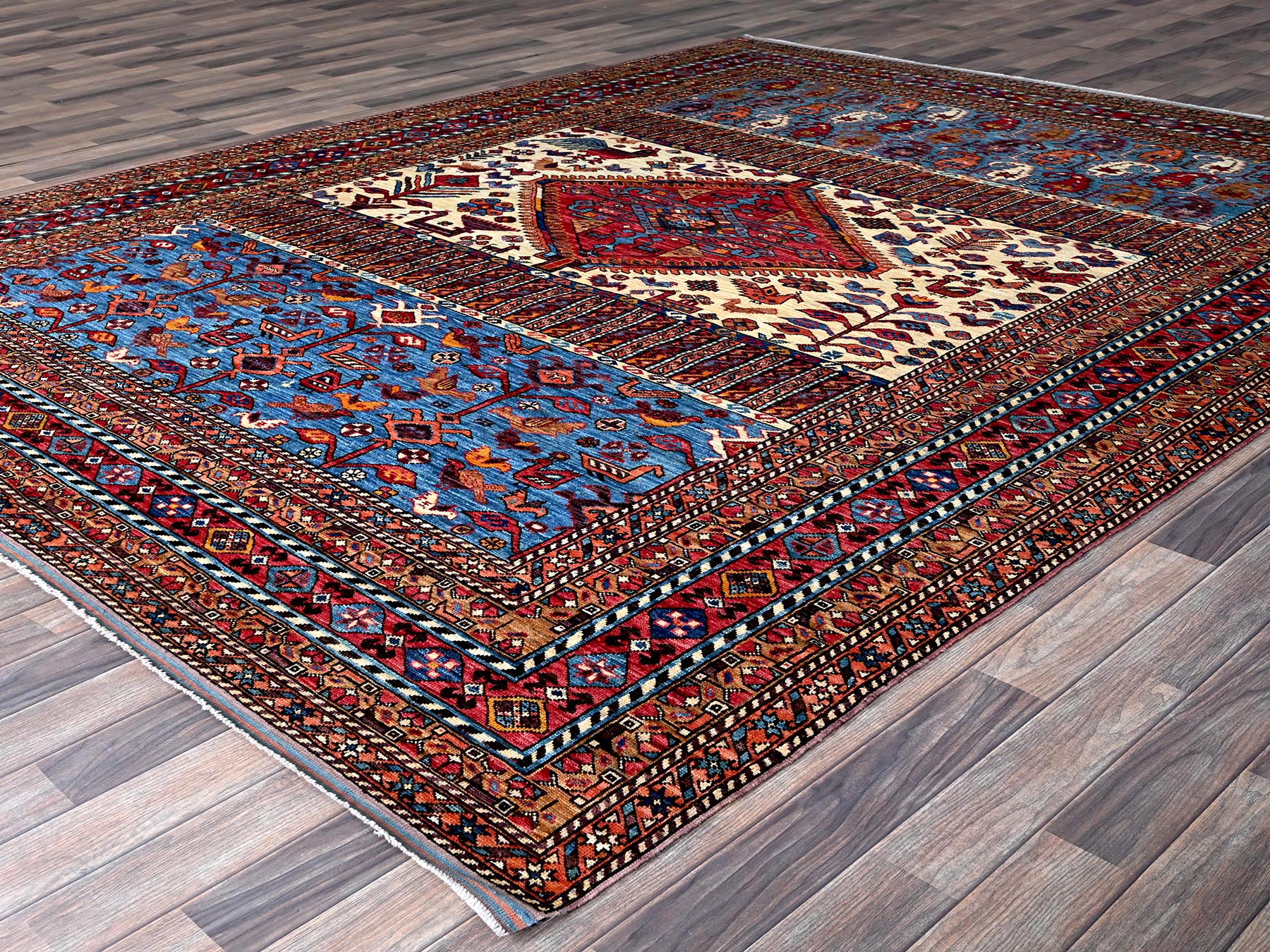 Ersari Kazak hand-knotted wool rug in Ivory & Red, 8'6" x 10'8" — SKU O0559 (view 3)