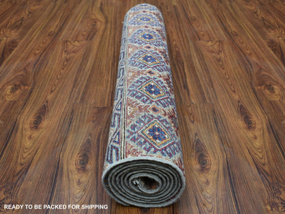Grey 2'10" x 7'7" Tribal Hand knotted Wool Rug - Sku: O056828