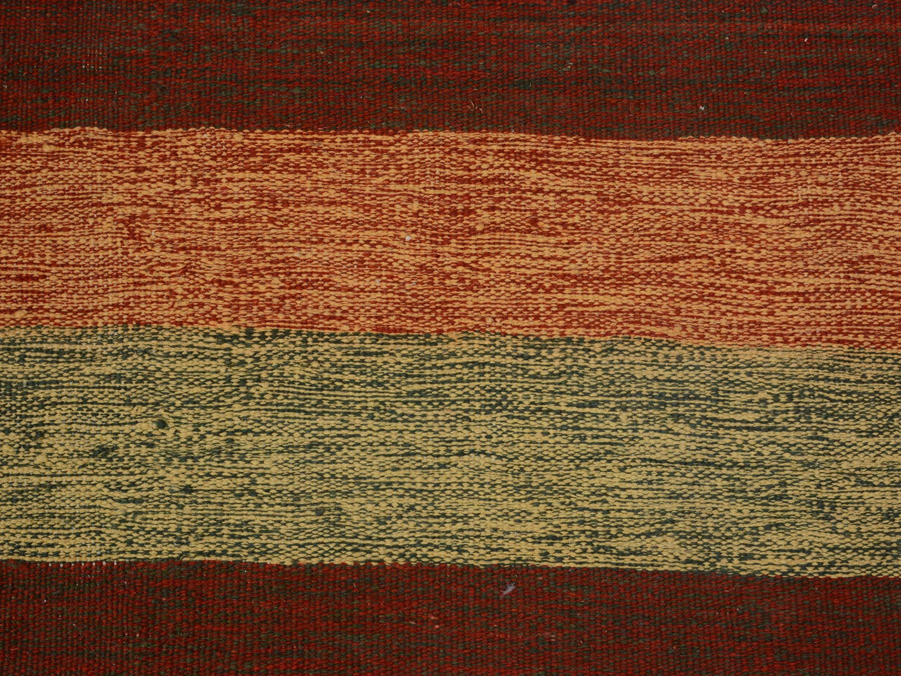 Kilim Flat-Weave hand-knotted wool rug in Red, 4'9" x 8' — SKU O057500 (view 2)