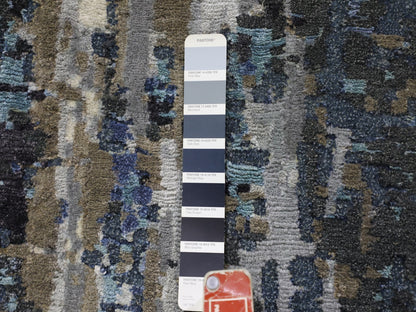 Modern / Contemporary hand-knotted wool/silk rug in Blue, 9'9" x 13'9" — SKU O058014 (view 7)