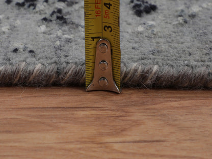 Grey 2'10" x 8'0" Transitional Hand knotted Wool/Silk Rug - Sku: O058022