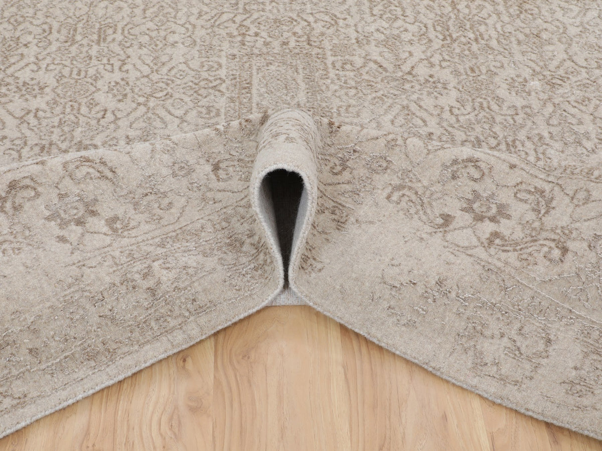 Modern / Contemporary hand-knotted wool/silk rug in Beige, 11'8" x 14'8" — SKU O058113 (view 5)