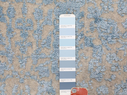Transitional hand-knotted wool/silk runner in Blue, 2'5" x 8' — SKU O058116 (view 4)