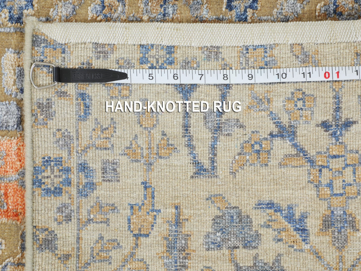 Transitional hand-knotted wool/silk rug in Beige, 2'1" x 3' — SKU O058177 (view 8)