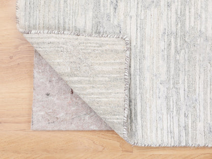 Grey 2'6" x 8'0" Modern / Contemporary Hand knotted Wool Rug - Sku: O058233