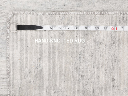 Grey 2'6" x 8'0" Modern / Contemporary Hand knotted Wool Rug - Sku: O058233