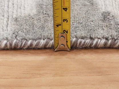 Grey 2'6" x 8'0" Modern / Contemporary Hand knotted Wool Rug - Sku: O058244